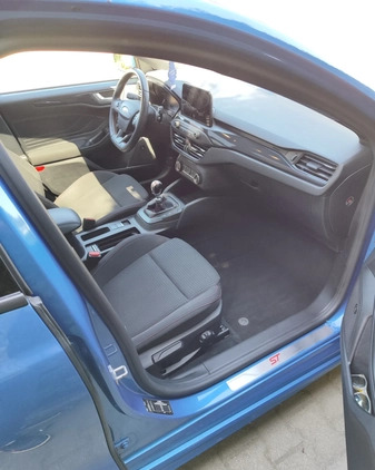 Ford Focus cena 72900 przebieg: 99900, rok produkcji 2018 z Złotoryja małe 211